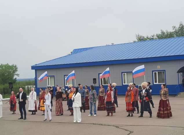 Артисты «Пензаконцерта» приняли участие в церемонии закрытия межрегиональных соревнований «Россети Волга»